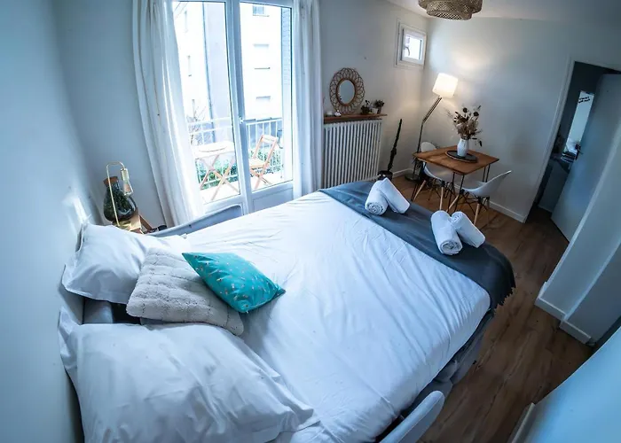 Cosy - Espace Extérieur Et Proche Du Centre Appartement *